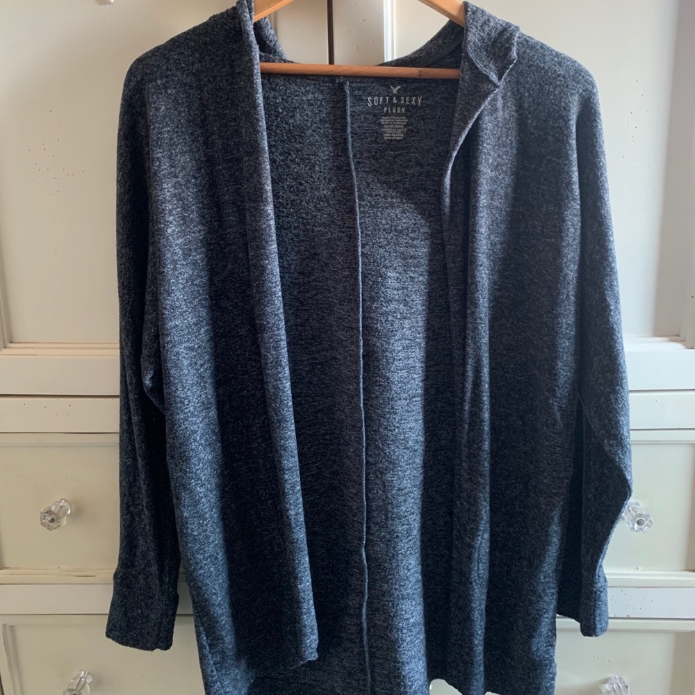 Women’s American Eagle Soft & Plushy cardigan